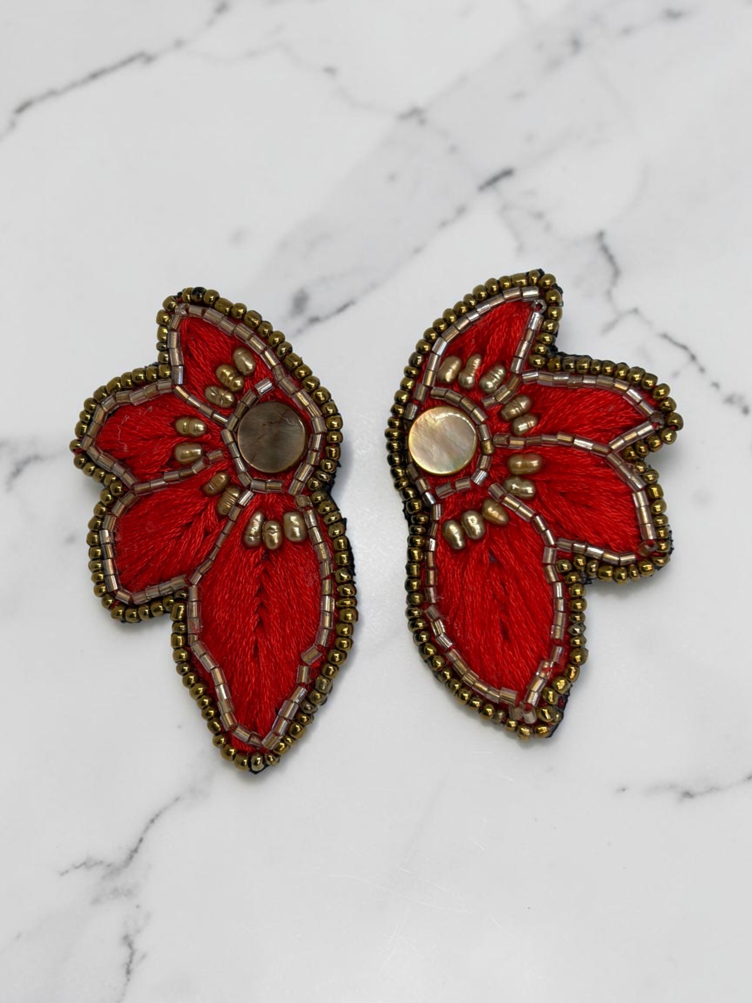 Aro Anémona Rojo Escarlata