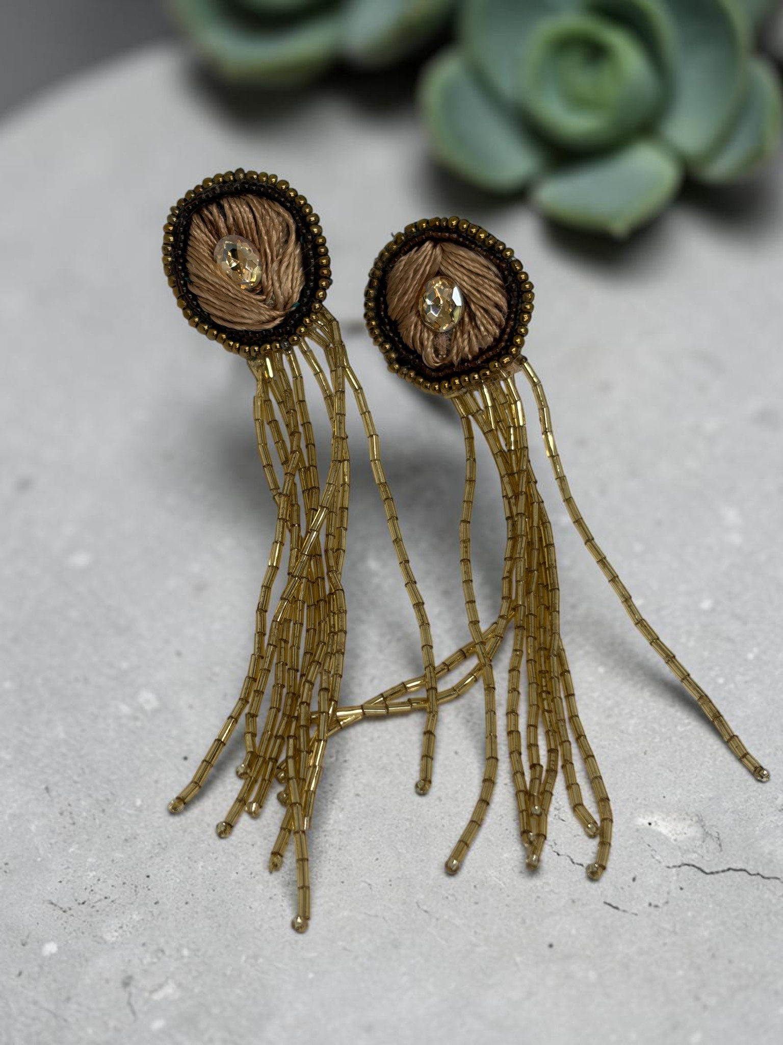 Aro Plumas y Flecos Círculo Beige Aro Plumas y Flecos Círculo Beige