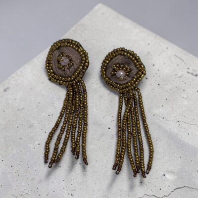 Aro Plumas y Flecos Círculo Beige Visón