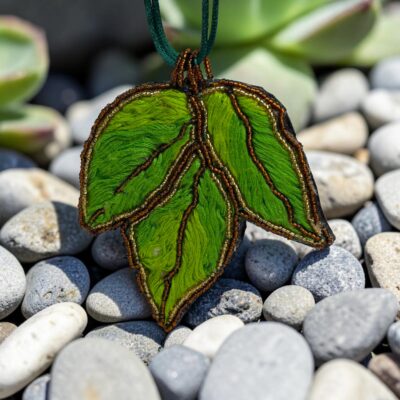 Collar Hoja Verde Grande