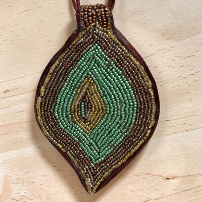 Collar Hoja Lanceolada Turquesa