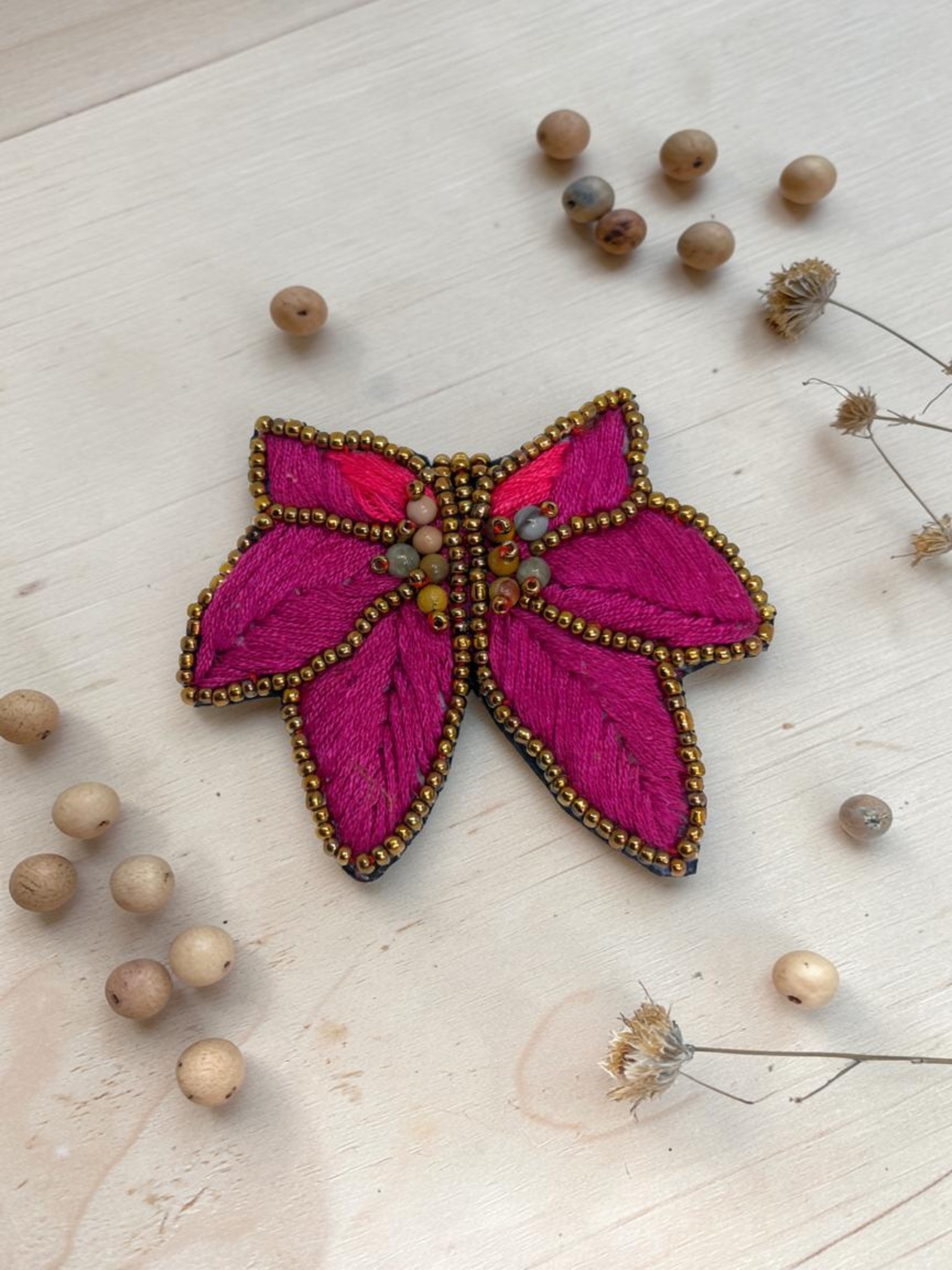 Prendedor Fucsia Magenta